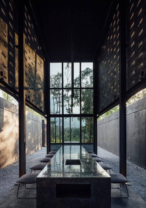 b1d85811-be40-49a5-b68c-40a9c147a83d